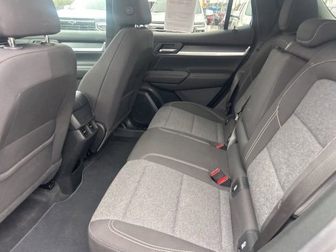 Used 2025 GMC Terrain Elevation image 27