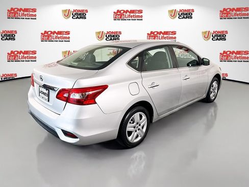 Used 2019 Nissan Sentra S FWD image 14