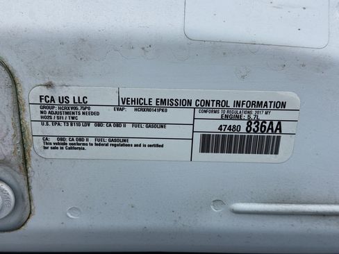 Used 2017 Dodge Challenger R/T Plus RWD image 19