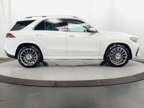 Used 2026 Mercedes-Benz GLE 450e 4MATIC image 35