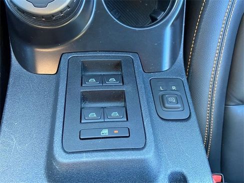 Used 2024 Ford Bronco Badlands image 23