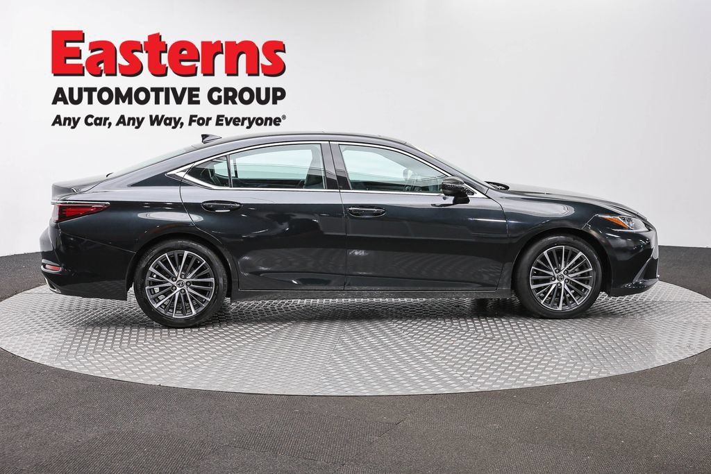 Used 2023 Lexus ES 350 w/ Premium Package FWD image 6