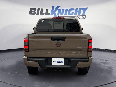 Used 2023 Nissan Frontier PRO-4X w/ Pro-4X Premium Package image 4