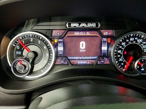 Used 2022 RAM 2500 Laramie w/ Night Edition AWD/4WD image 14