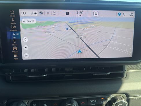 Used 2025 Jeep Gladiator Rubicon w/ Safety Group image 23