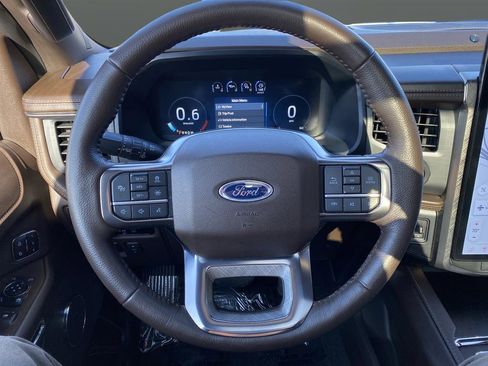 Used 2023 Ford Expedition King Ranch image 21