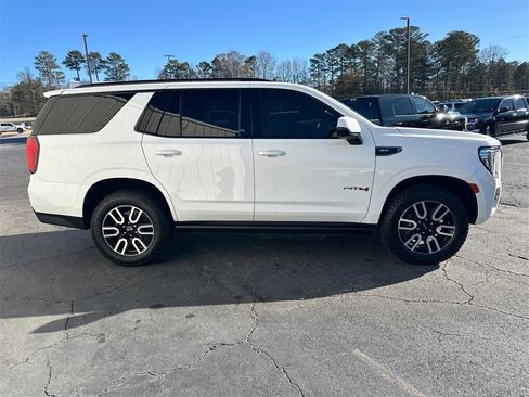 Used 2021 GMC Yukon AT4 w/ AT4 Premium Plus Package image 5