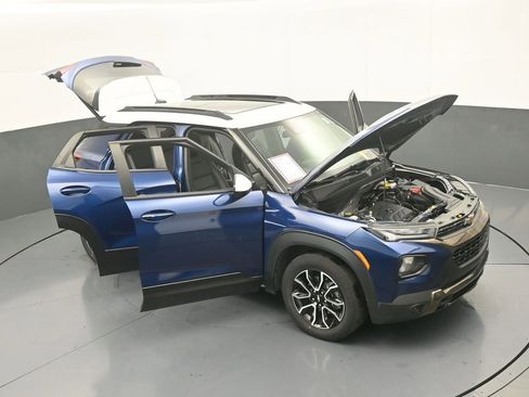 Used 2023 Chevrolet TrailBlazer ACTIV w/ Sun and Liftgate Package image 69