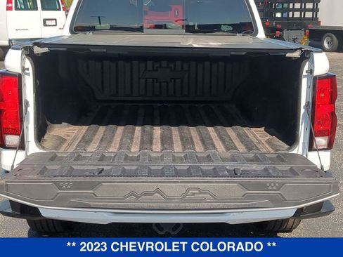 Used 2023 Chevrolet Colorado LT w/ LT Convenience Package RWD image 5