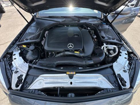 Used 2019 Mercedes-Benz C 300 Sedan image 39