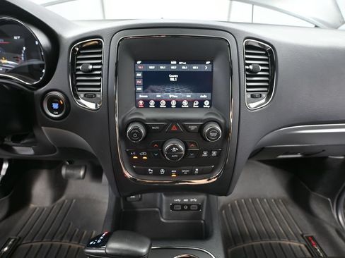 Used 2019 Dodge Durango GT AWD/4WD image 34