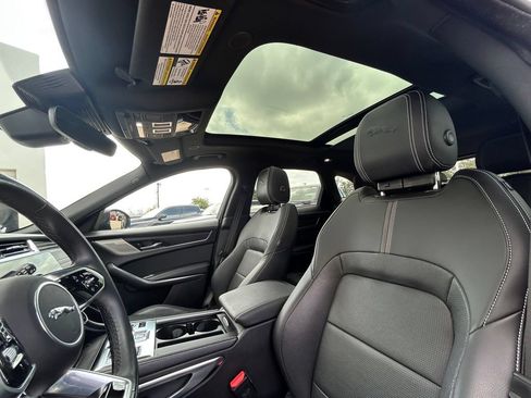Used 2024 Jaguar F-PACE R-Dynamic S AWD/4WD image 12
