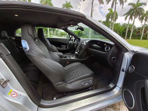 Used 2016 Bentley Continental GT AWD/4WD image 46