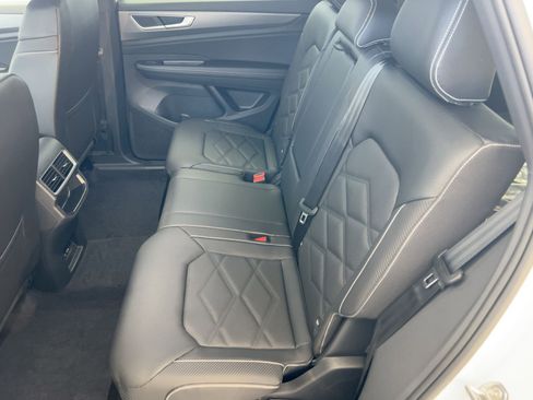 New 2026 Volkswagen Atlas Cross Sport SE AWD/4WD image 15