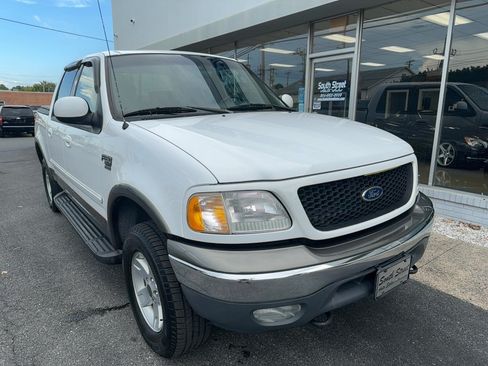 Used 2003 Ford F150 XLT AWD/4WD image 2