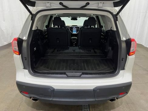 Used 2023 Subaru Ascent Touring AWD/4WD image 13