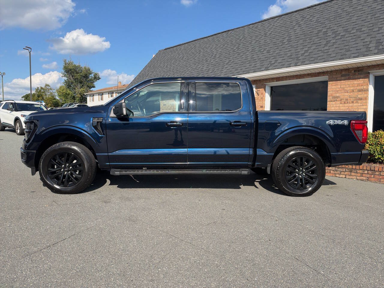 Used 2024 Ford F150 XLT w/ Equipment Group 302A MID AWD/4WD image 15