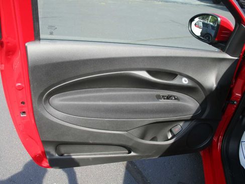 New 2024 FIAT 500 e (RED) image 18