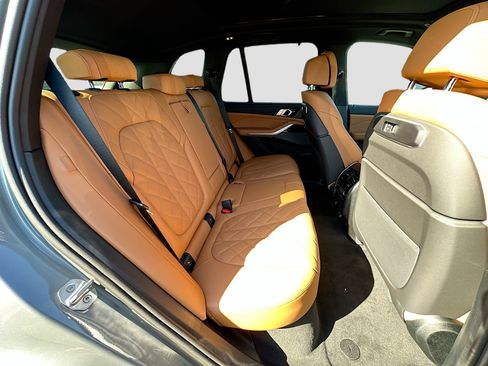 New 2026 BMW X5 sDrive40i w/ M Sport Package image 22