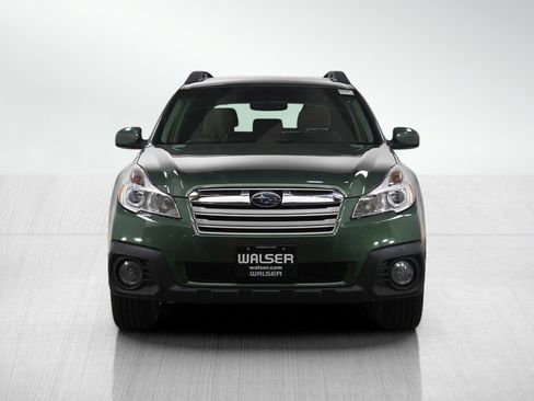 Used 2013 Subaru Outback 2.5i Premium image 8