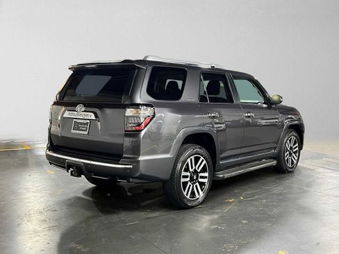 Used 2018 Toyota 4Runner Limited AWD/4WD image 3