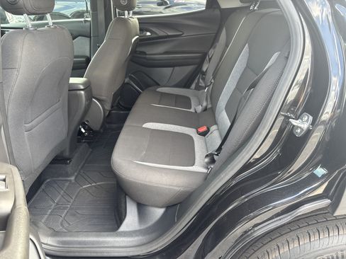 Used 2025 Chevrolet TrailBlazer LS w/ LS Convenience Package FWD image 28
