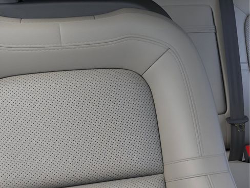 New 2026 Lincoln Corsair Reserve image 16