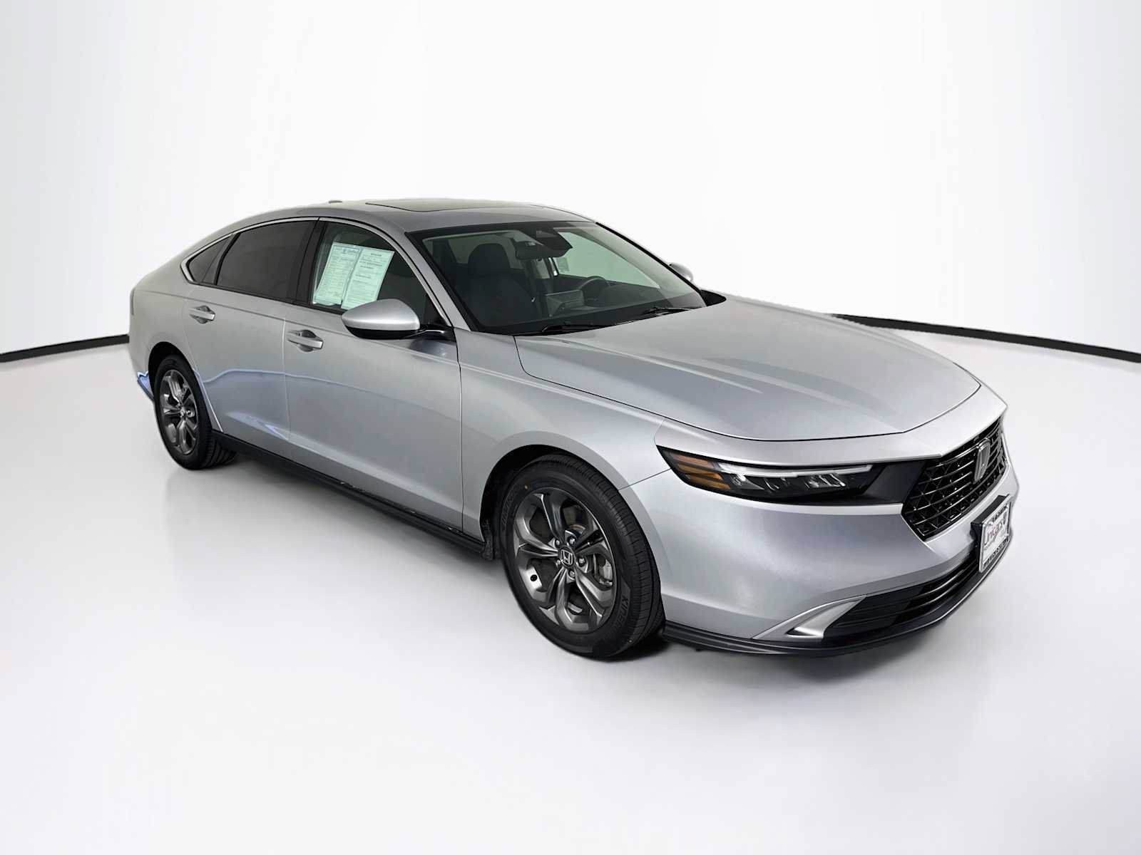 Certified 2024 Honda Accord EX image 1