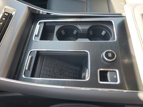 New 2026 Lincoln Aviator AWD image 22