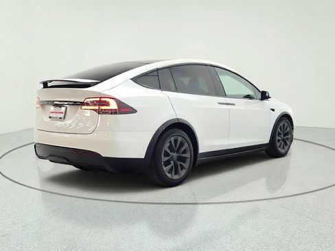 Used 2023 Tesla Model X AWD/4WD image 5