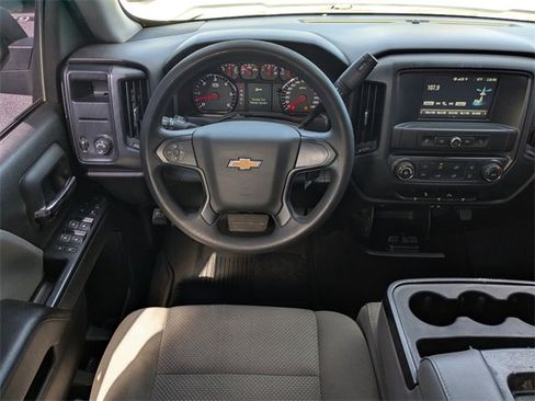 Used 2018 Chevrolet Silverado 1500 Custom w/ Custom Value Package image 17