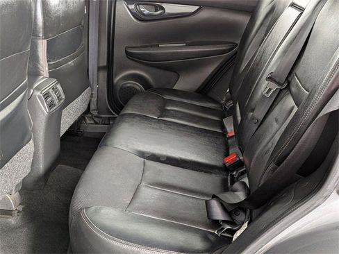 Used 2018 Nissan Rogue Sport SL w/ SL Premium Package image 25