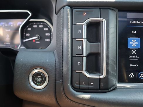 Used 2021 GMC Yukon Denali w/ Denali Ultimate Package AWD/4WD image 23