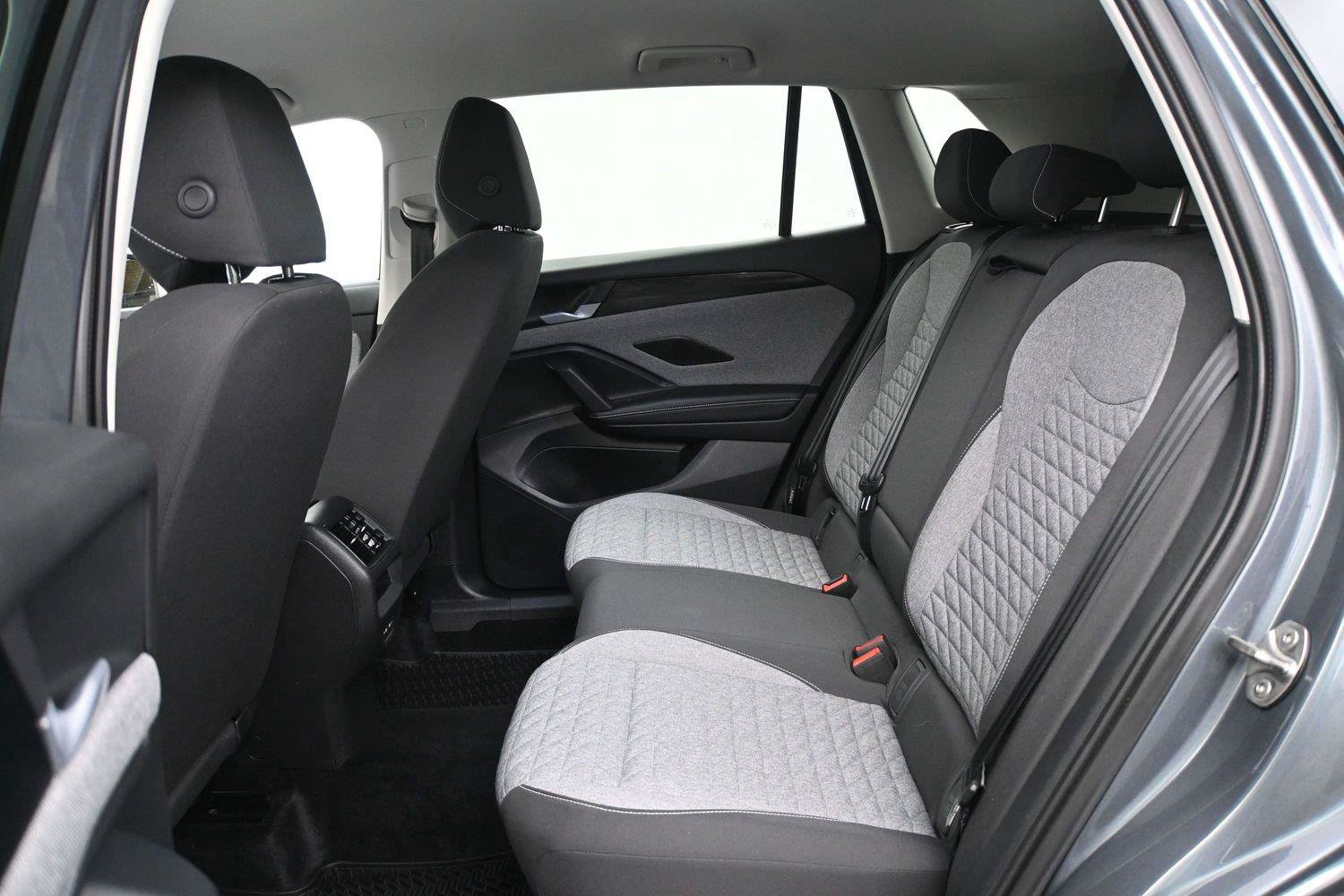 Used 2026 Volkswagen Tiguan S AWD/4WD image 9
