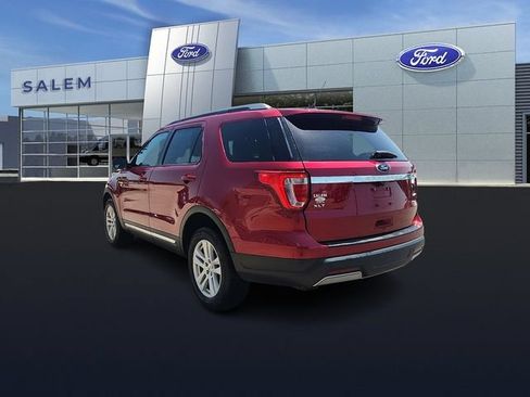 Certified 2019 Ford Explorer XLT w/ Equipment Group 202A AWD/4WD image 4
