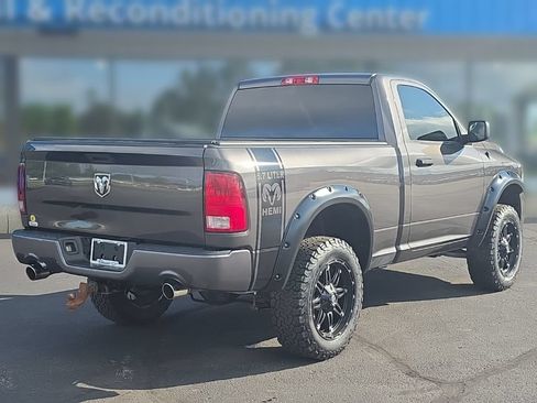 Used 2016 RAM 1500 Express AWD/4WD image 7