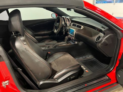 Used 2013 Chevrolet Camaro ZL1 RWD image 31