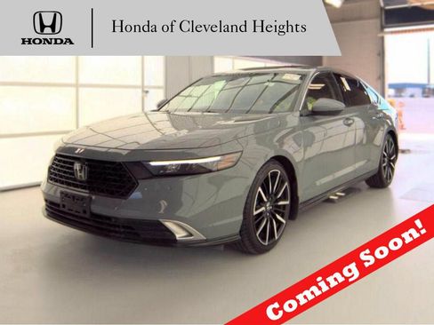 Used 2023 Honda Accord Touring image 1