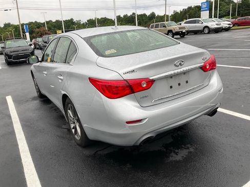 Used 2017 INFINITI Q50 Signature Edition w/ All Weather Package (L93) AWD/4WD image 9