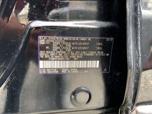 Used 2017 Toyota RAV4 XLE FWD image 36
