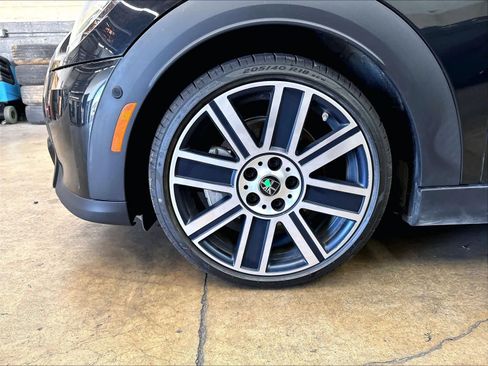 Used 2024 MINI Cooper S FWD image 12