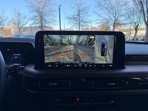 Certified 2025 Lincoln Aviator Reserve w/ Equipment Group 201A image 10