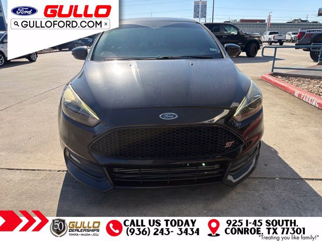 Used 2015 Ford Focus ST w/ Equipment Group 402A FWD image 2