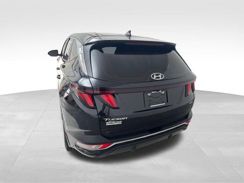 Used 2024 Hyundai Tucson SE AWD/4WD image 4