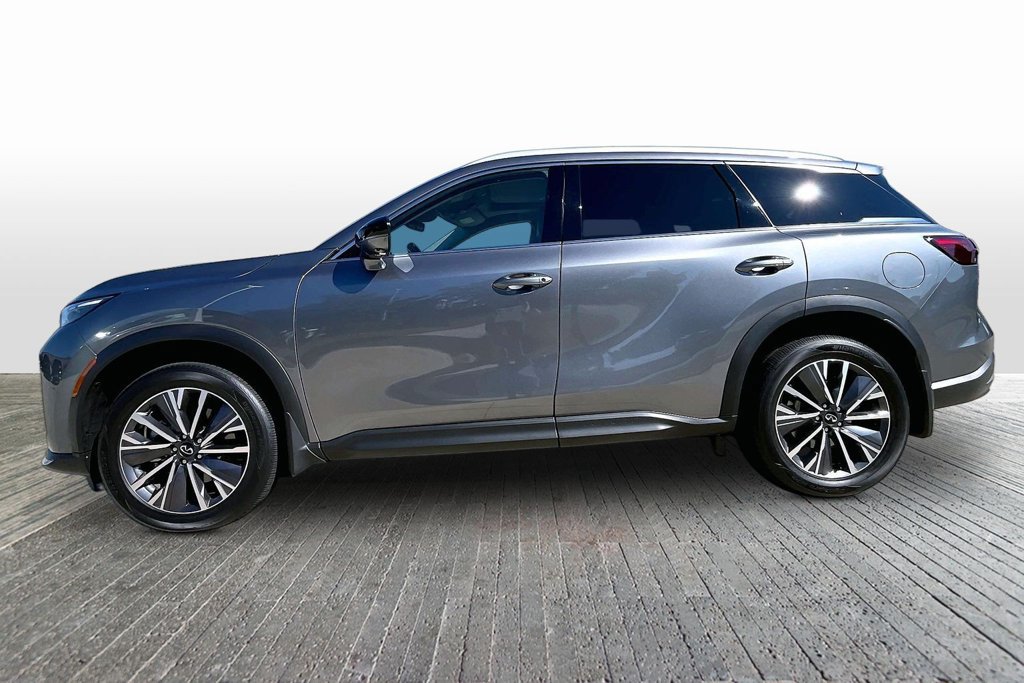 Certified 2027 INFINITI QX60 Luxe w/ Cargo Package AWD/4WD image 4