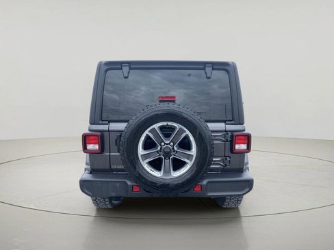 Used 2021 Jeep Wrangler Unlimited Sahara AWD/4WD image 4