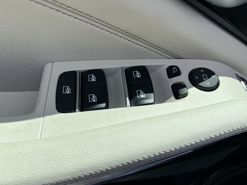 Used 2021 BMW X5 sDrive40i w/ Premium Package RWD image 15