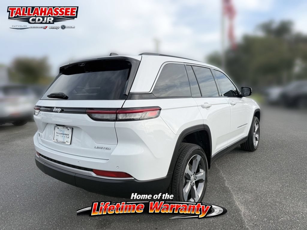 New 2026 Jeep Grand Cherokee Limited RWD image 3