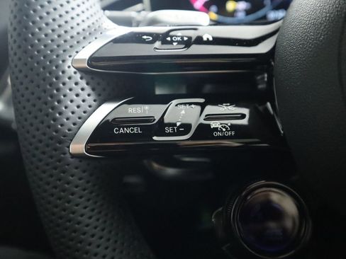 New 2026 Mercedes-Benz E 53 AMG e 4MATIC Sedan image 12