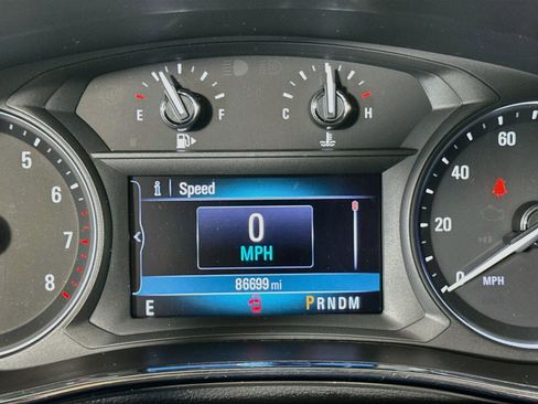 Used 2019 Buick Encore Essence FWD image 16